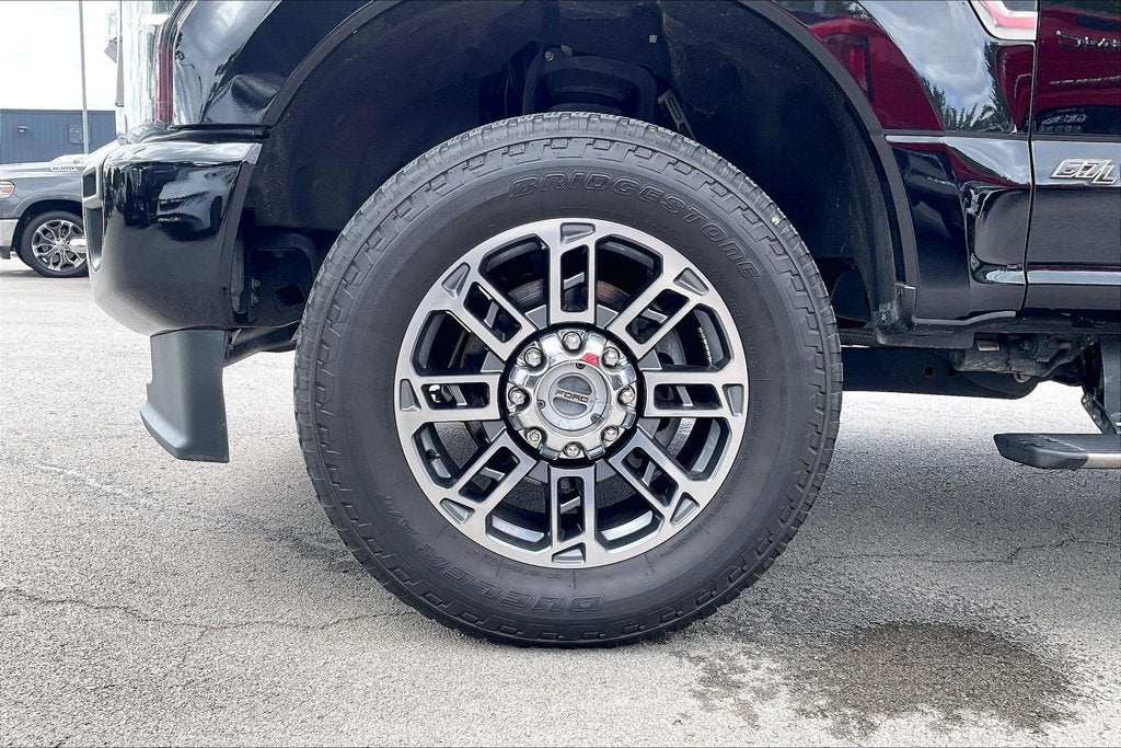 2022 Ford F-350SD Limited