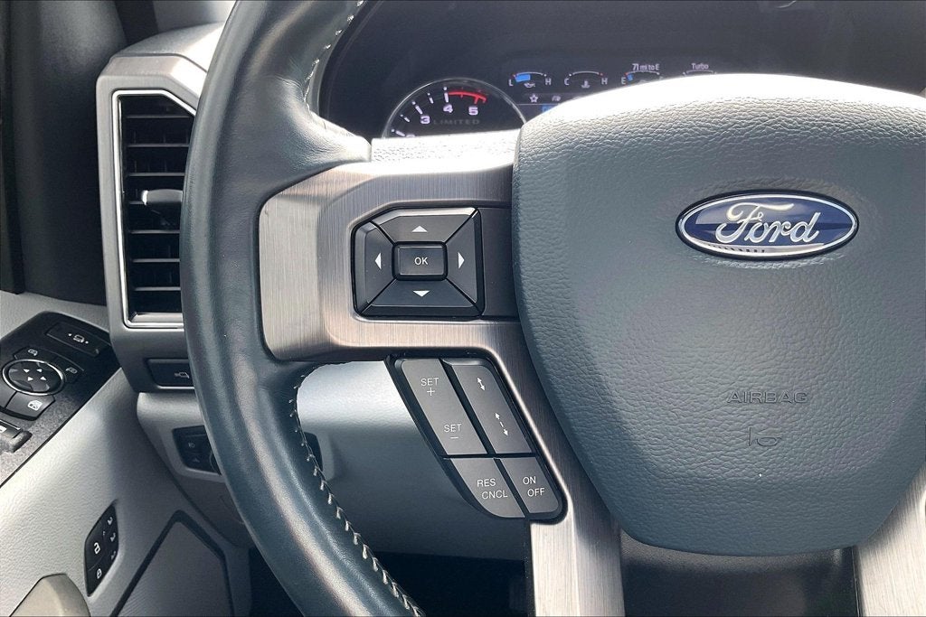 2022 Ford F-350SD Limited