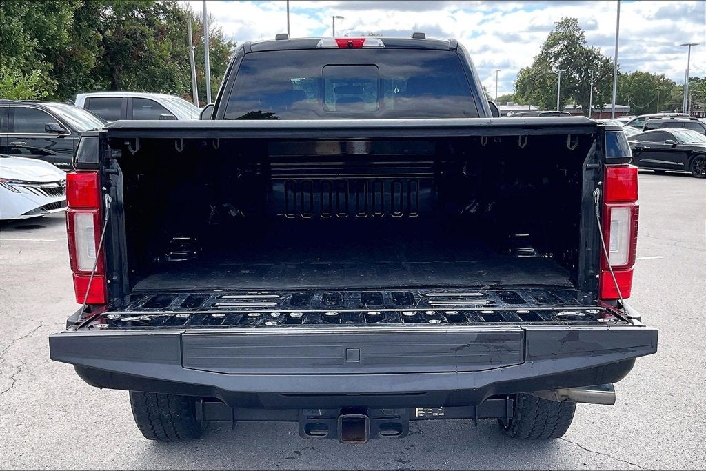 2022 Ford F-350SD Limited