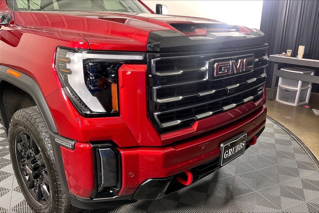 2024 GMC Sierra 2500HD AT4