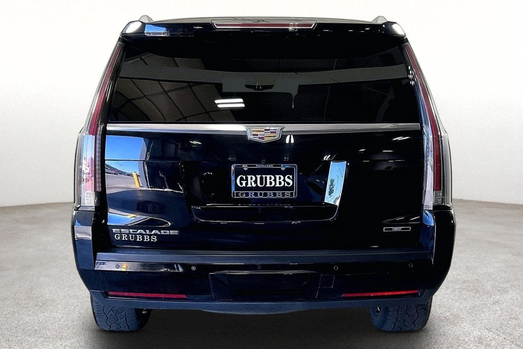 2016 Cadillac Escalade Platinum Edition