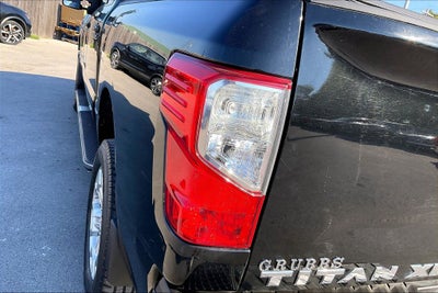 2016 Nissan Titan XD SL