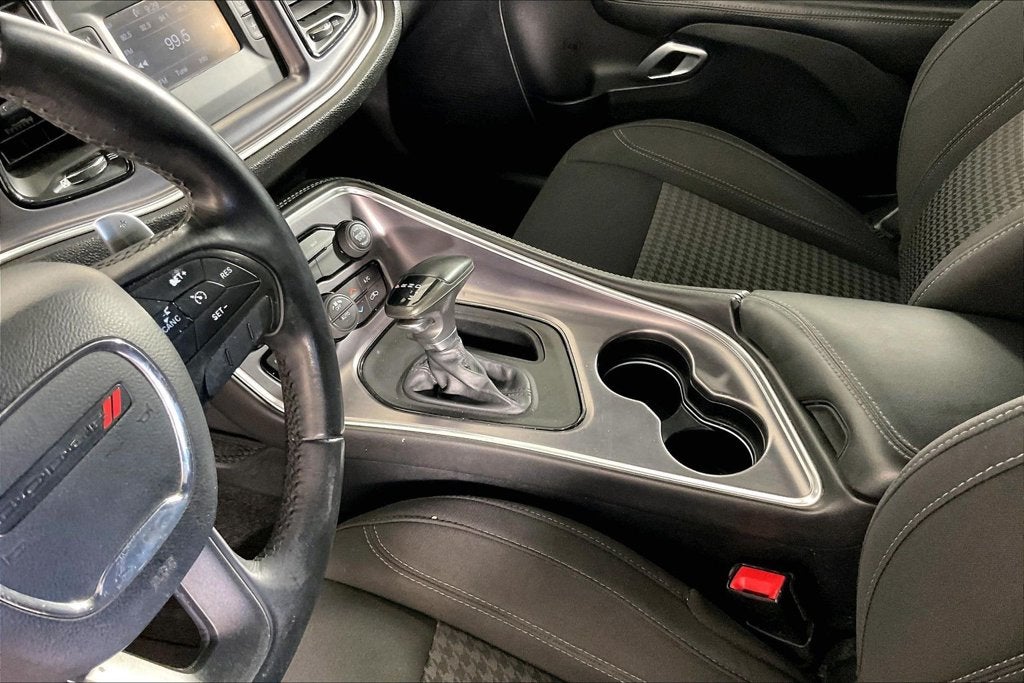 2015 Dodge Challenger SXT