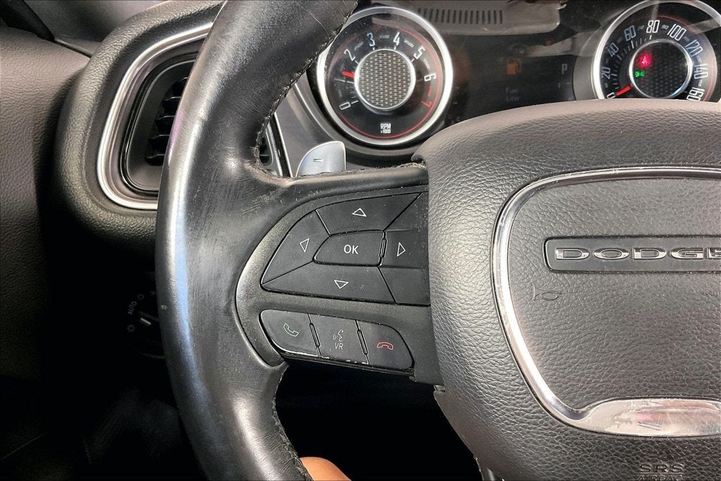 2015 Dodge Challenger SXT
