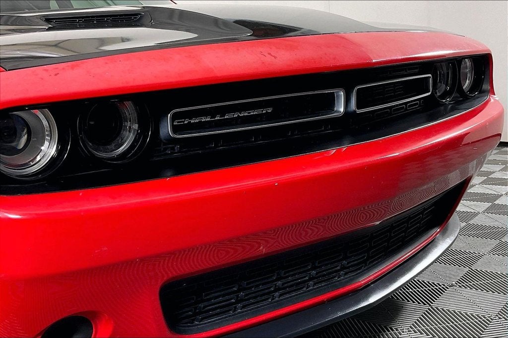 2015 Dodge Challenger SXT
