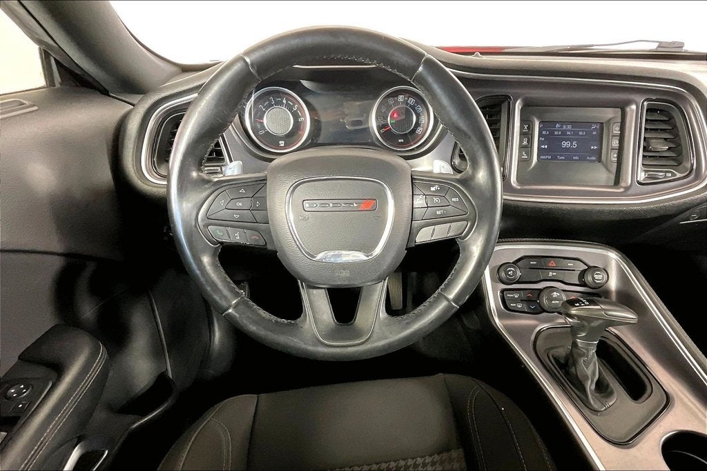 2015 Dodge Challenger SXT