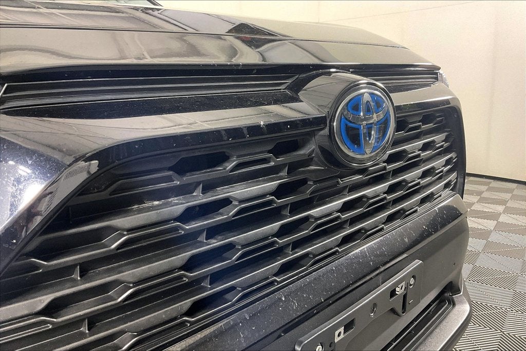 2024 Toyota RAV4 Hybrid XLE Premium