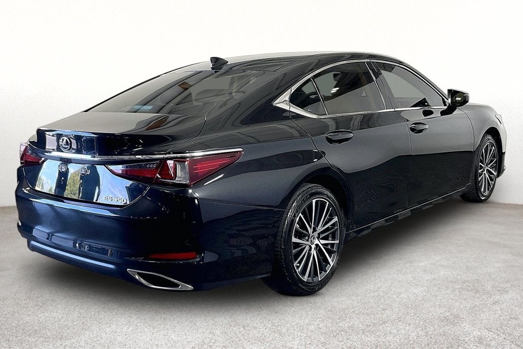 2025 Lexus ES 350