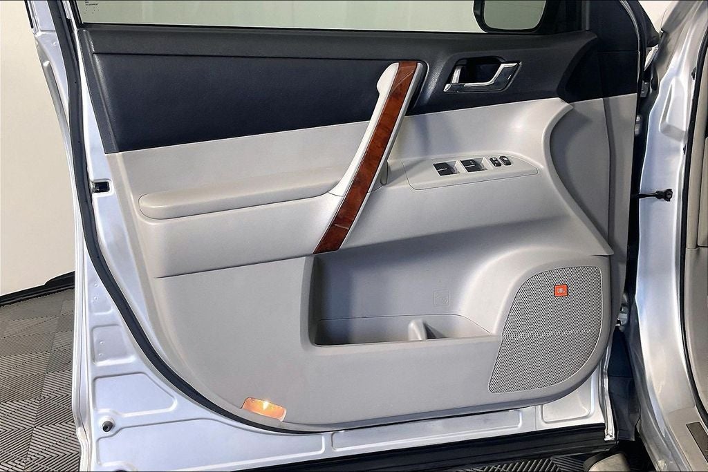 2011 Toyota Highlander Limited