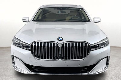 2022 BMW 7 Series 740i xDrive