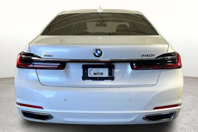2022 BMW 7 Series 740i xDrive