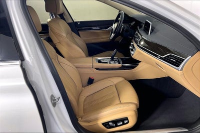 2022 BMW 7 Series 740i xDrive