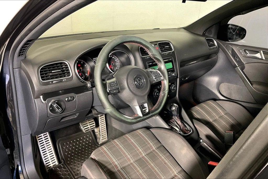 2014 Volkswagen GTI Wolfsburg Edition
