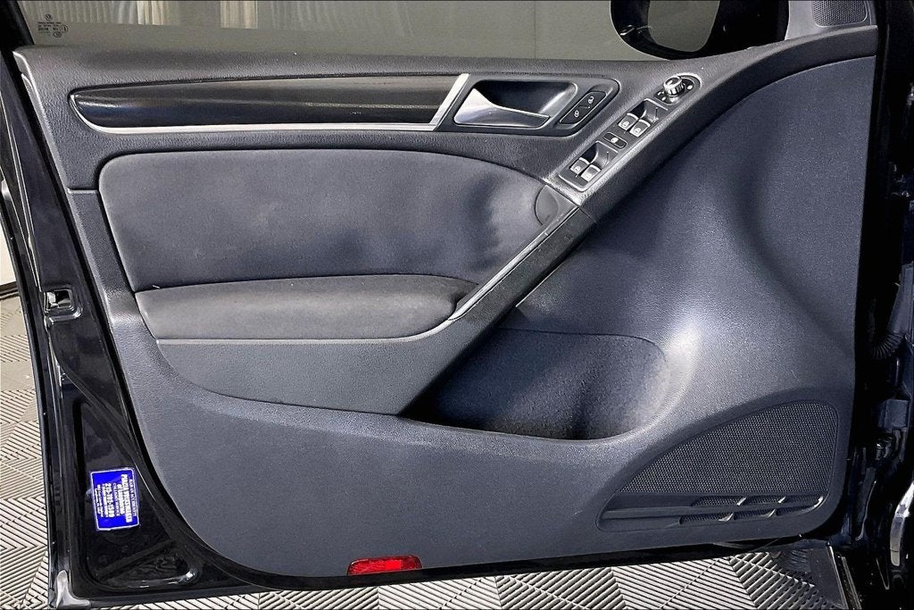 2014 Volkswagen GTI Wolfsburg Edition