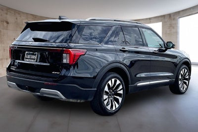 2025 Ford Explorer Platinum