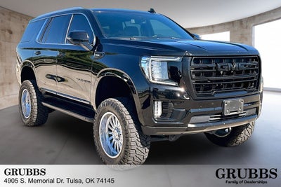 2022 GMC Yukon SLT