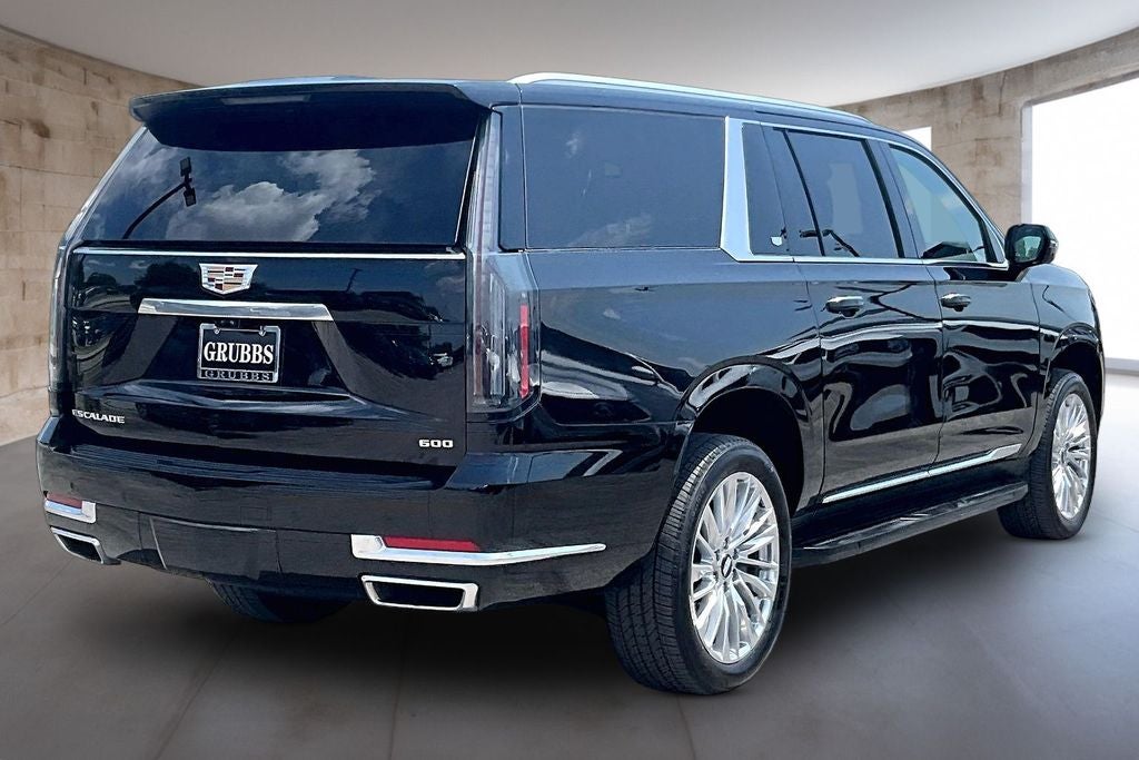 2025 Cadillac Escalade ESV Premium