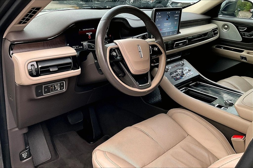 2022 Lincoln Aviator Reserve Premium