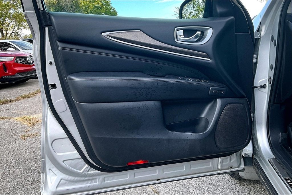 2015 INFINITI QX60 Base