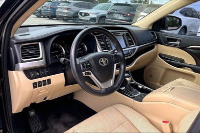 2015 Toyota Highlander Limited Platinum V6