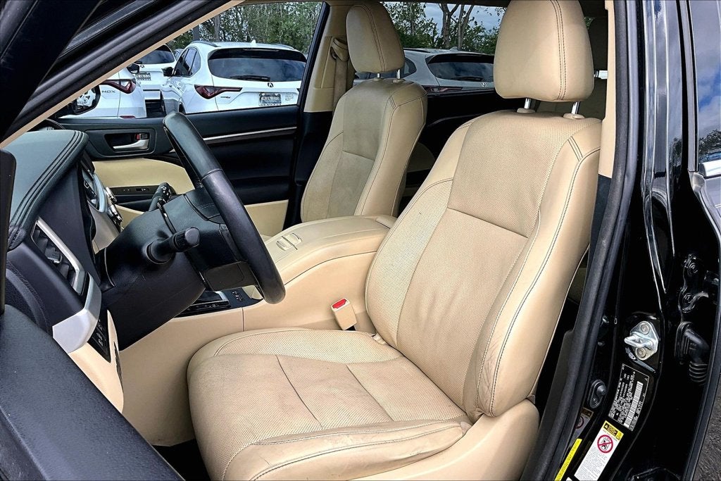 2015 Toyota Highlander Limited Platinum V6