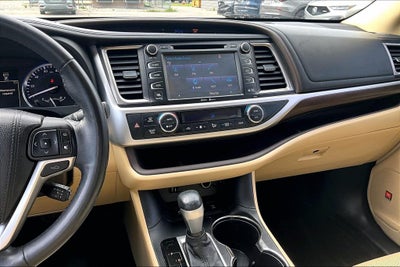 2015 Toyota Highlander Limited Platinum V6