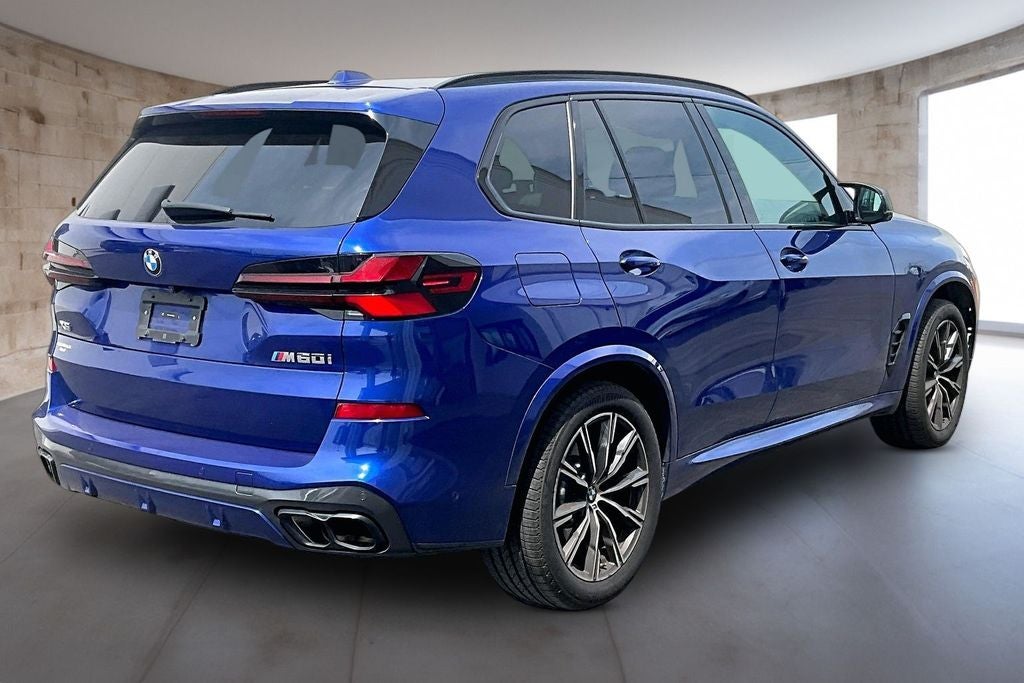 2024 BMW X5 M60i