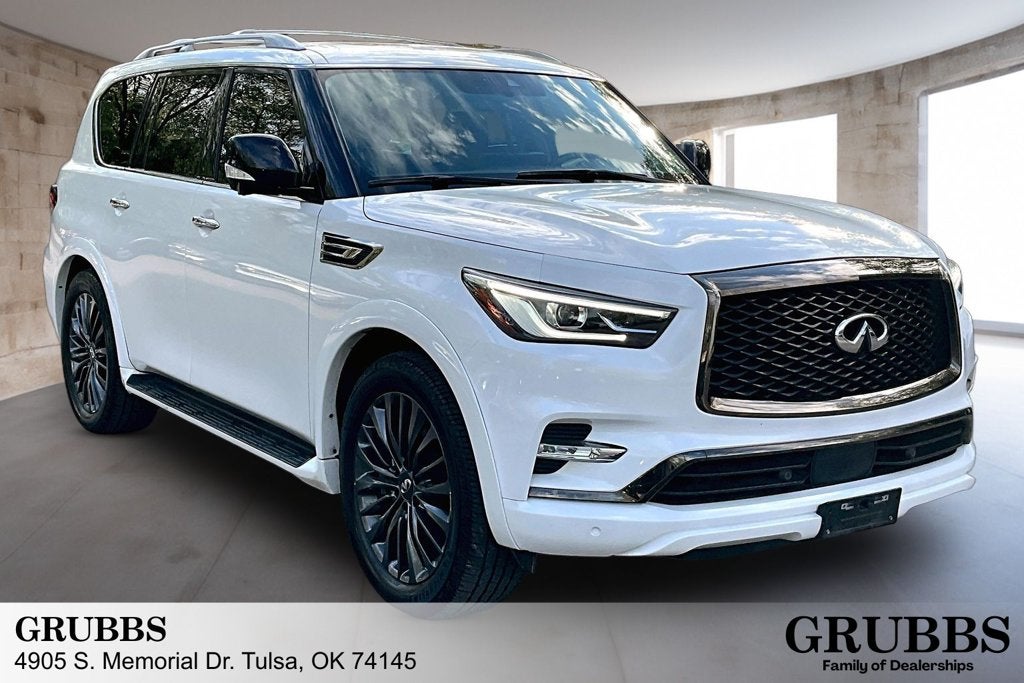 2022 INFINITI QX80 Premium Select
