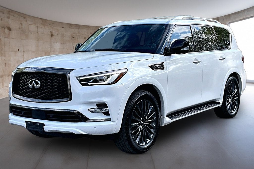 2022 INFINITI QX80 Premium Select