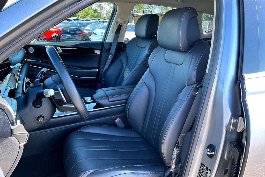 2025 Genesis GV80 2.5T