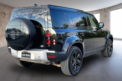 2023 Land Rover Defender 110 SE